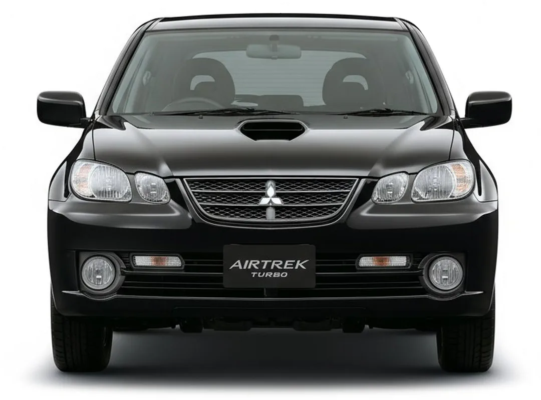 Mitsubishi Airtrek Turbo '2002–05 вид спереди