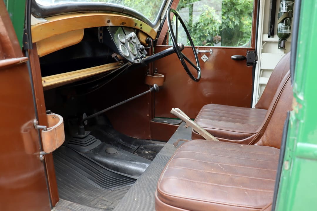 Кабина фургона Morris Eight 5 cwt Van (Series Z) '1940–53 года