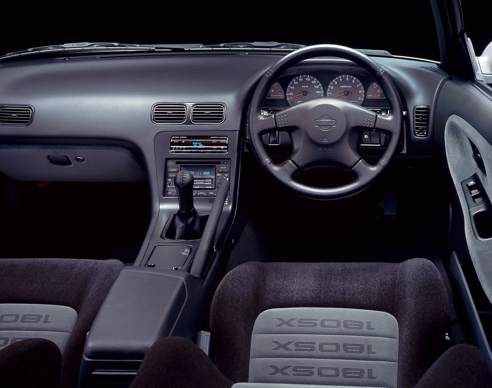 Интерьер автомобиля Nissan 180SX Type X 1996–98