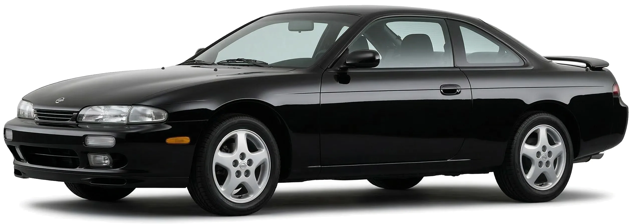 Автомобиль Nissan 200SX (S14) 1993–96 на белом фоне