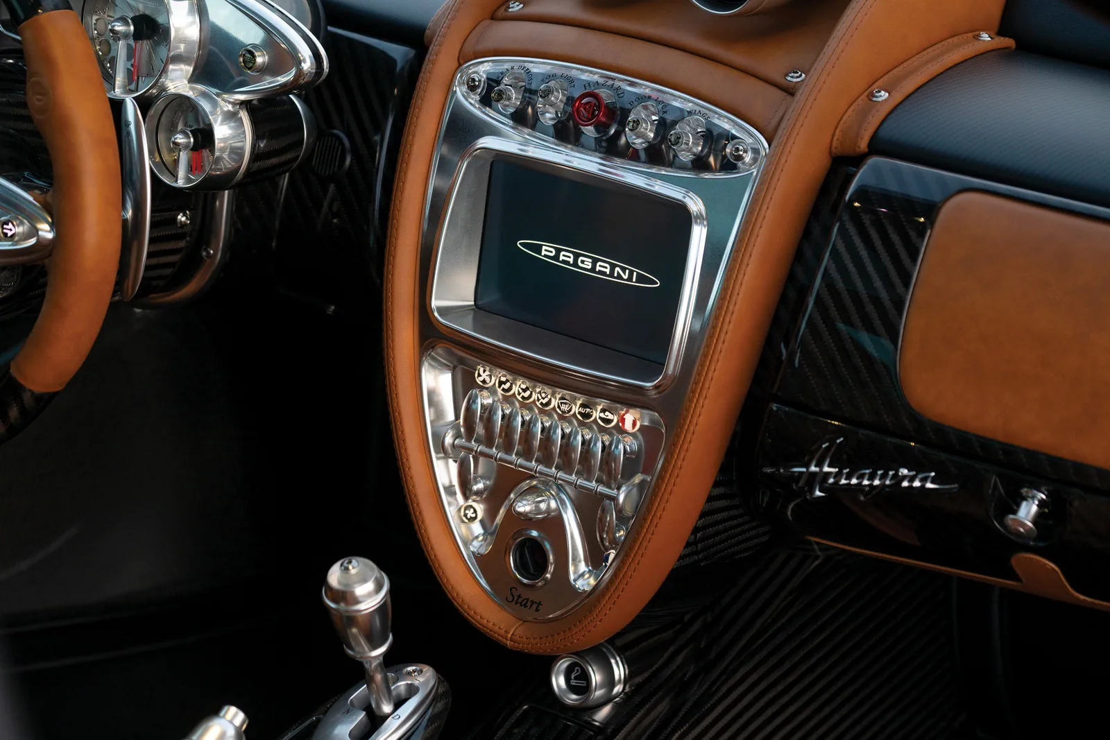 Центральная консоль Pagani Huayra Pacchetto Tempesta '2016