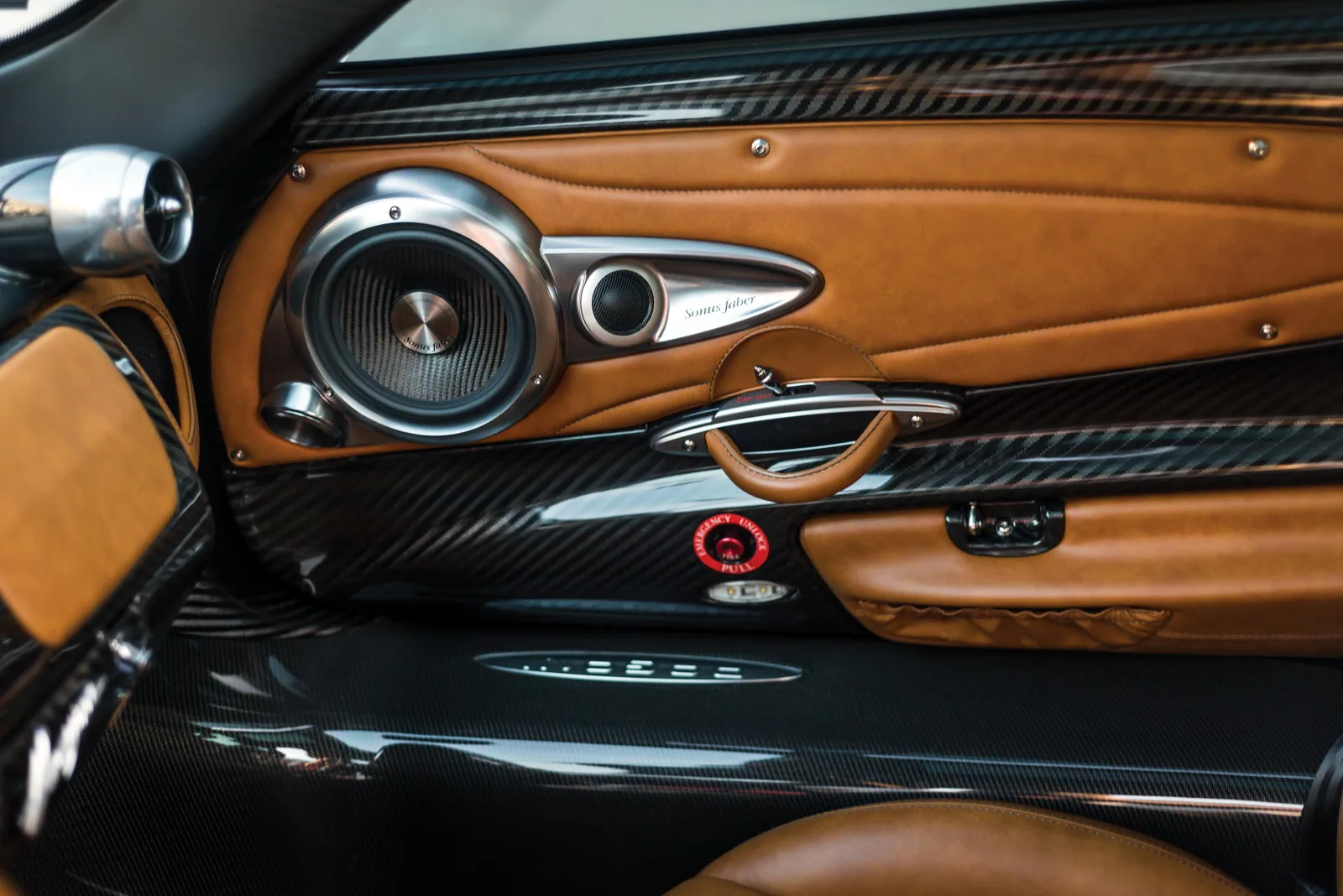 Дверная карта Pagani Huayra Pacchetto Tempesta '2016