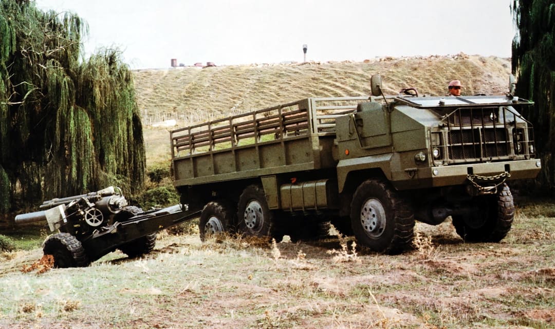 Военный грузовик Pegaso 3055 '03.1982
