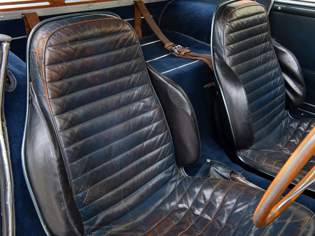 Интерьер автомобиля Pegaso Z-102 Berlinetta '1955