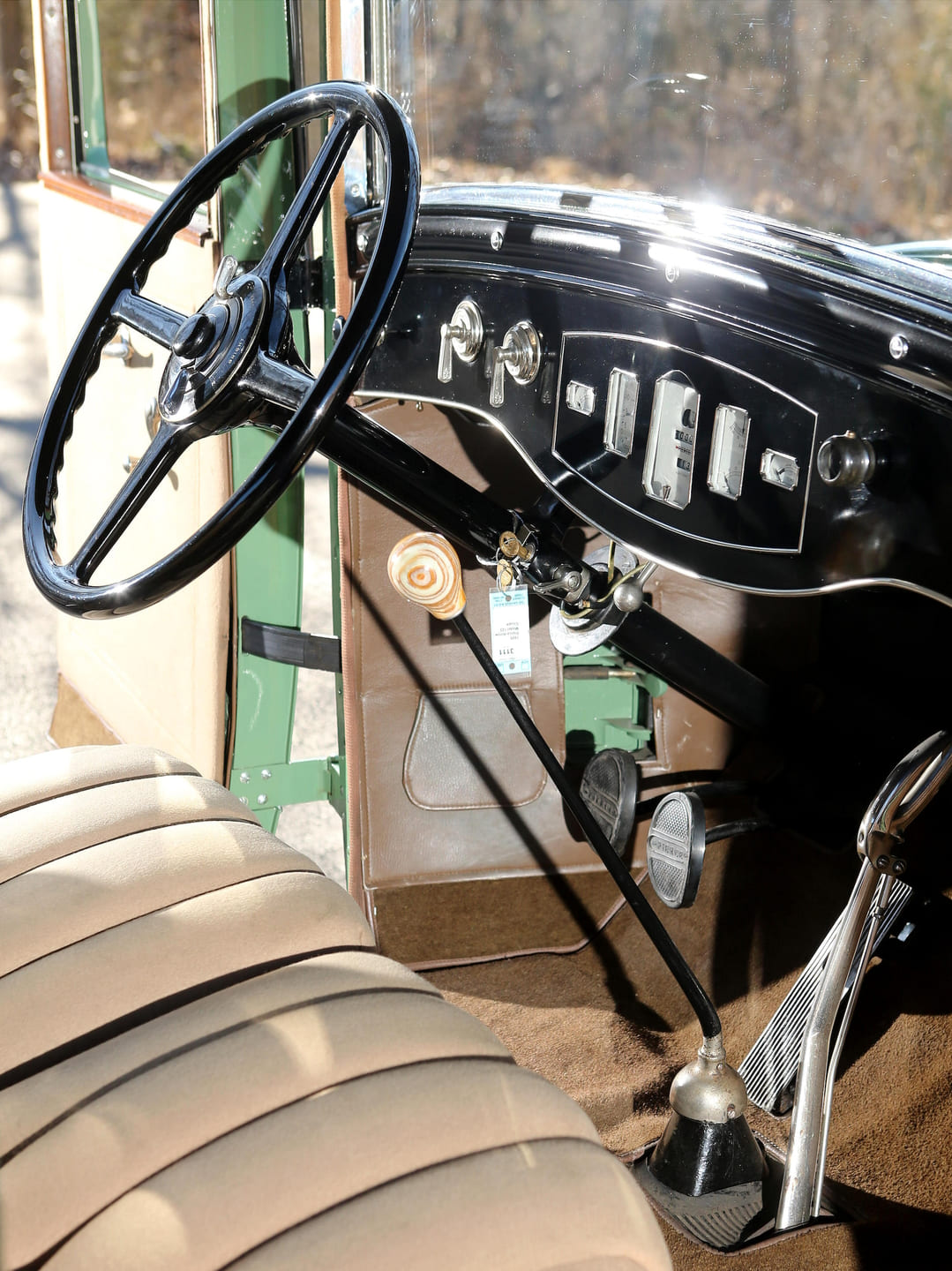 Интерьер автомобиля Pierce-Arrow Model 125 Rumble Seat Coupe '1929