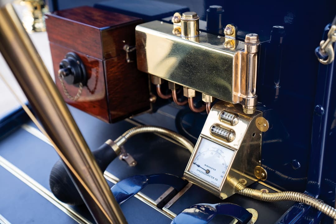 Приборная панель автомобиля Pierce Arrow '1903–04