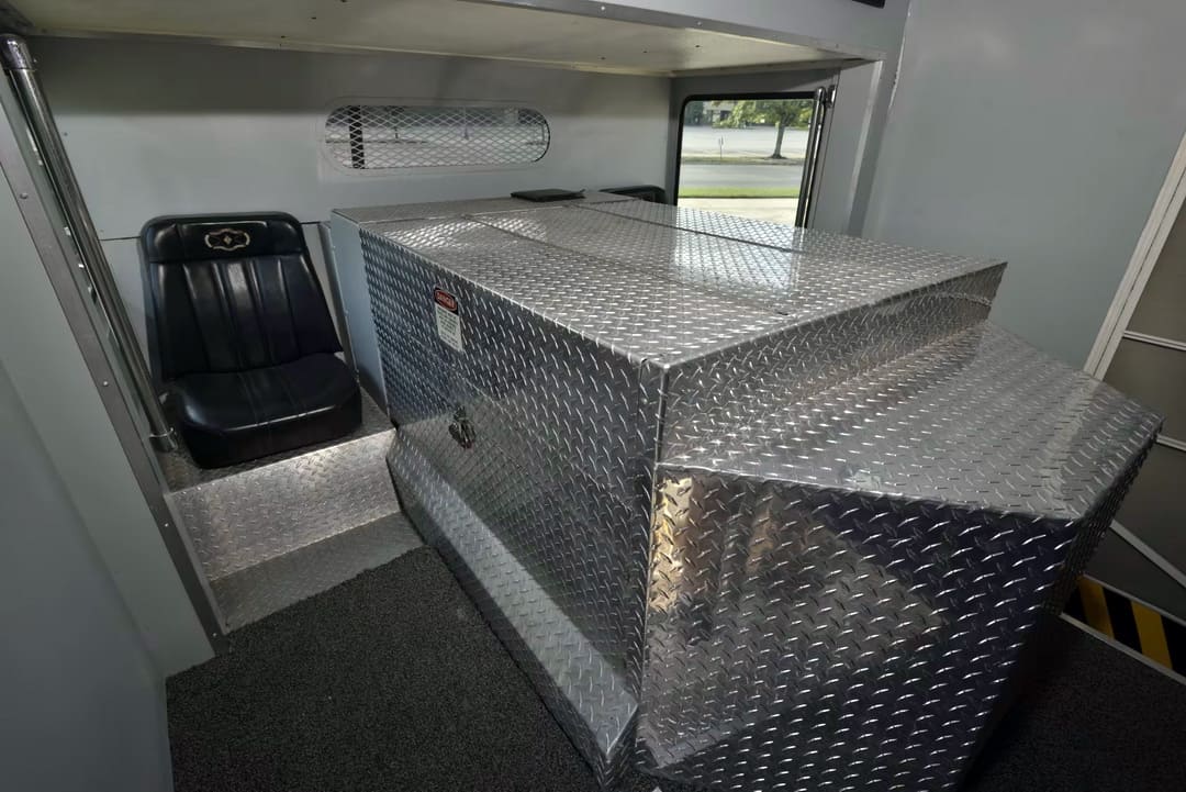 Pierce City of Los Angeles Police Mobile Command Center '1989