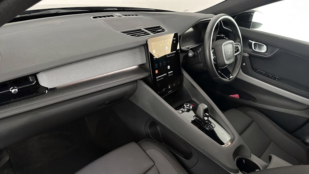 Интерьер автомобиля Polestar 2 '2019–23