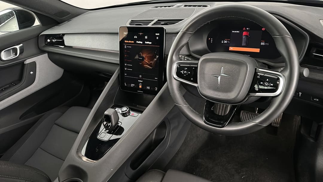 Интерьер автомобиля Polestar 2 '2019–23