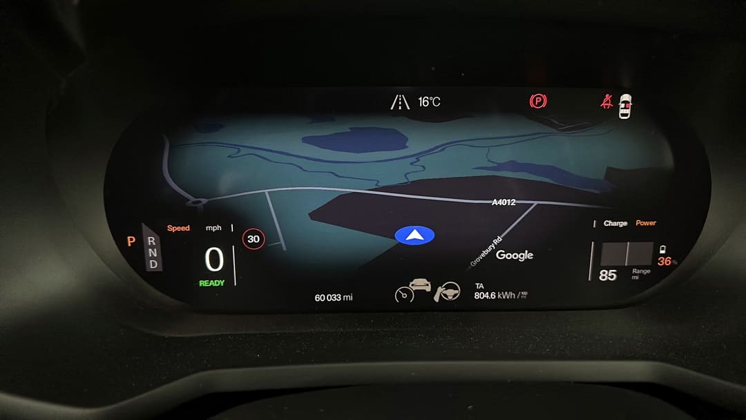 Приборная панель автомобиля Polestar 2 '2019–23