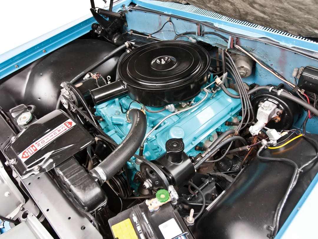 Двигатель автомобиля Pontiac Bonneville Convertible '1961