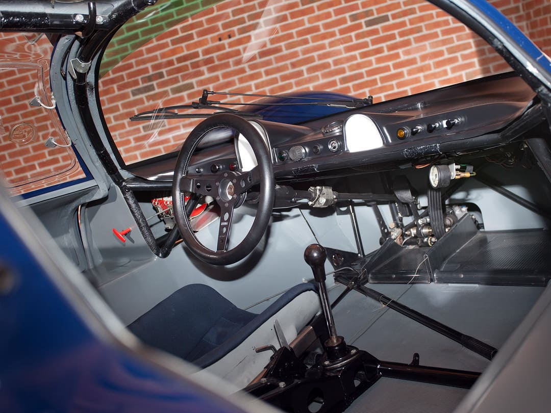 Интерьер автомобиля Porsche 906E Racing Coupe '1967
