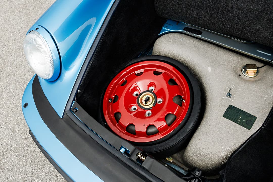Багажник спорткара Porsche 911 Turbo 3.3 Targa (930) '1987–89