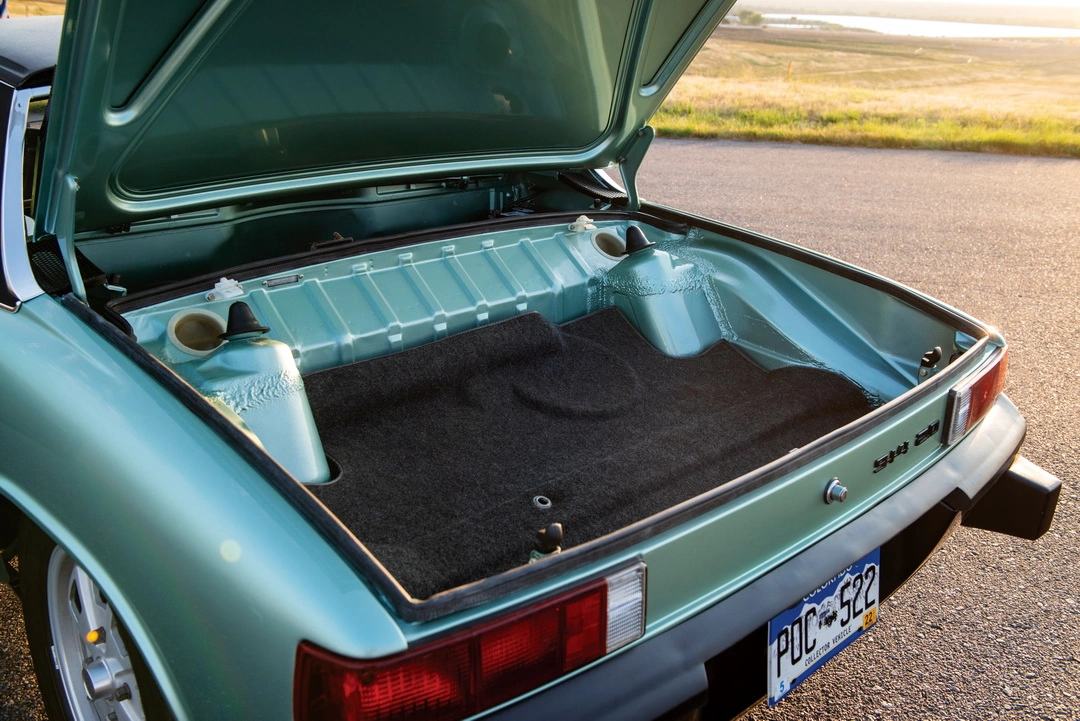 Задний багажник Porsche 914 2.0 '1975–76