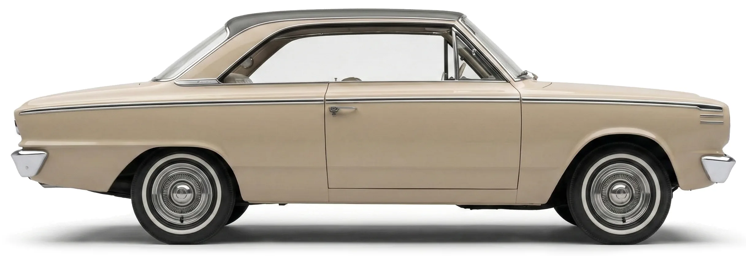 Автомобиль Rambler American 440-Н Hardtop Coupe '1964 на белом фоне, вид сбоку