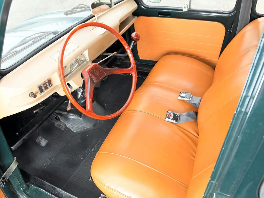 Интерьер автомобиля Renault 4 '1961–67