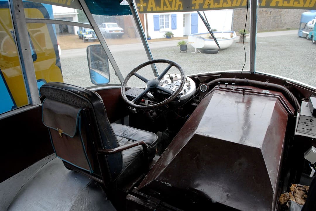 Интерьер автомобиля Delahaye Merk Moteur Perkins "Rizla +" '1959