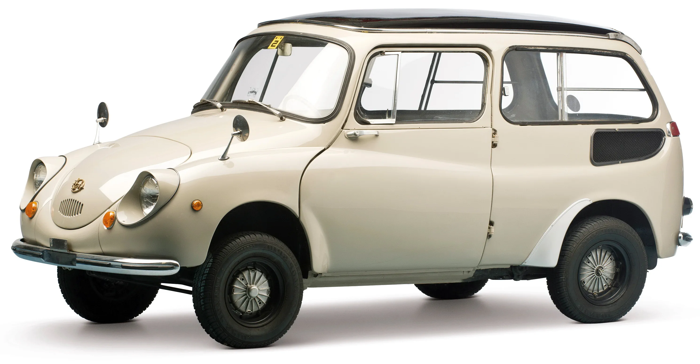 Первый японский универсал Subaru 360 Custom '1963–71