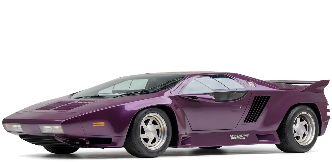 Vector W8 1991 — американский спорткар — белый фон