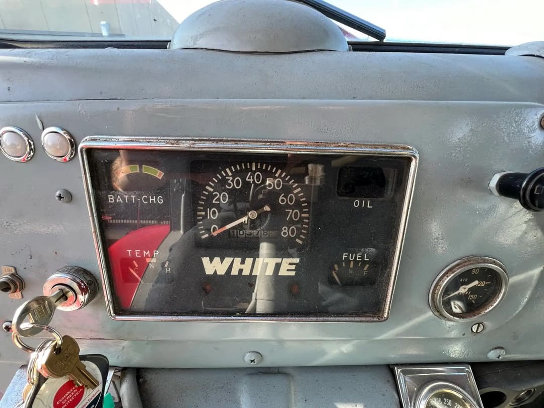 Спидометр грузовика White 3000 COE '1967 года