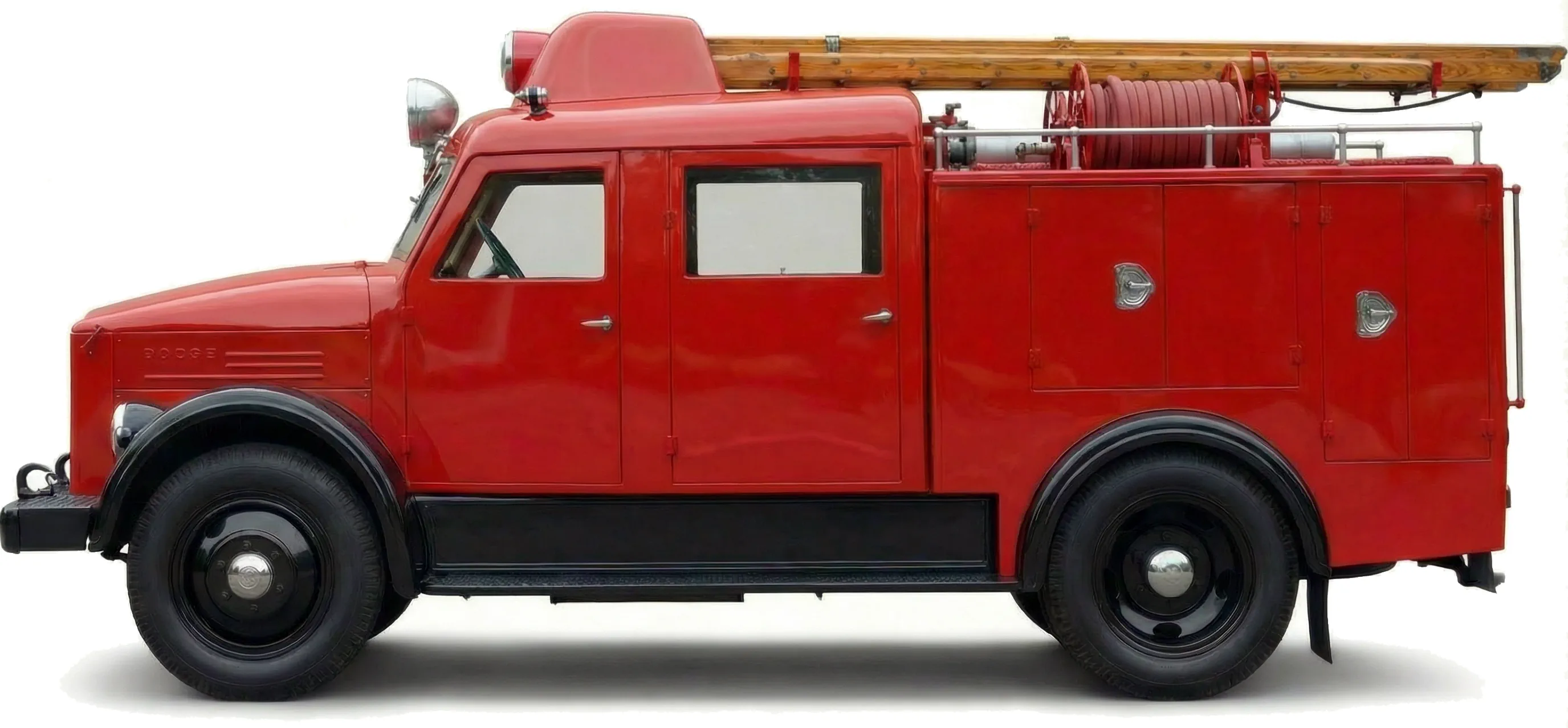 Советская пожарная машина ПМГ-6 '1950–53, вид сбоку