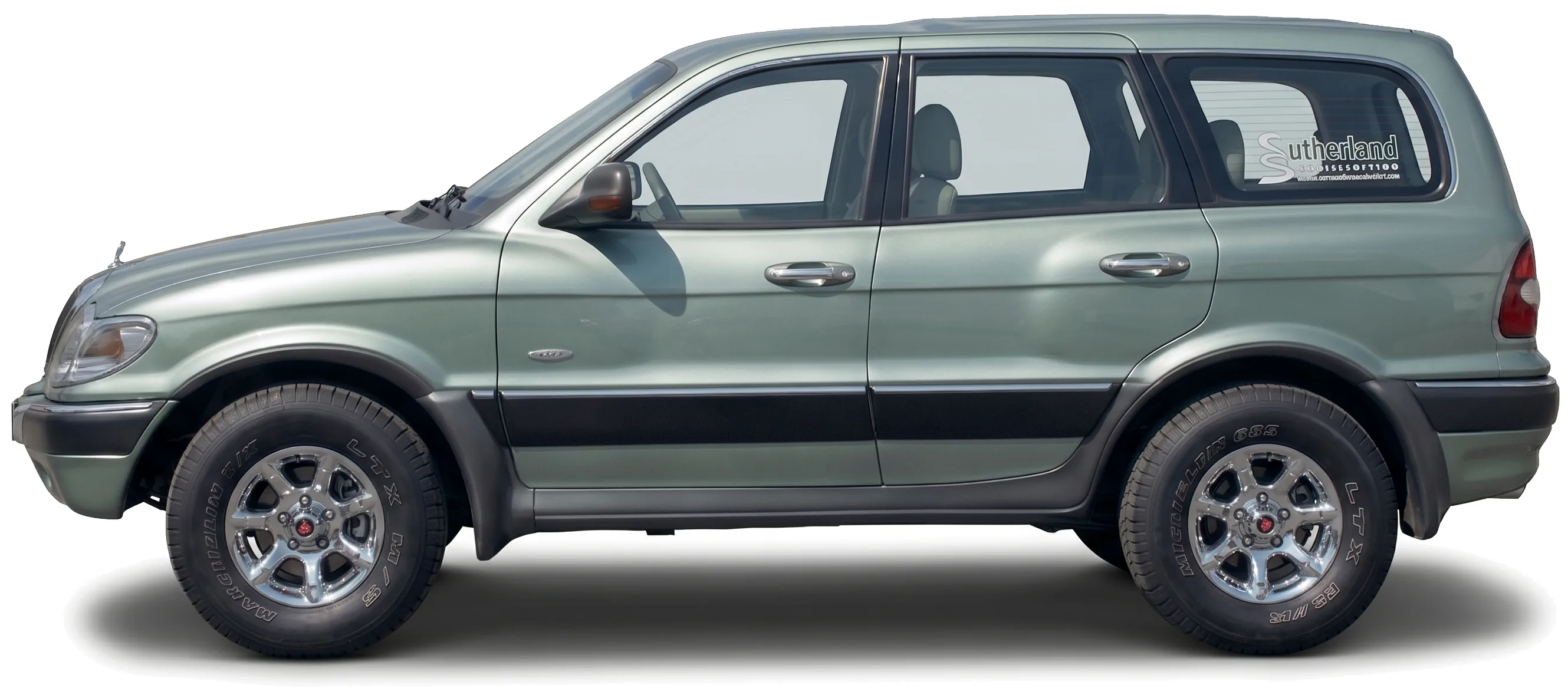 ГАЗ-3106 Атаман II 1999 — внедорожник — белый фон — вид сбоку