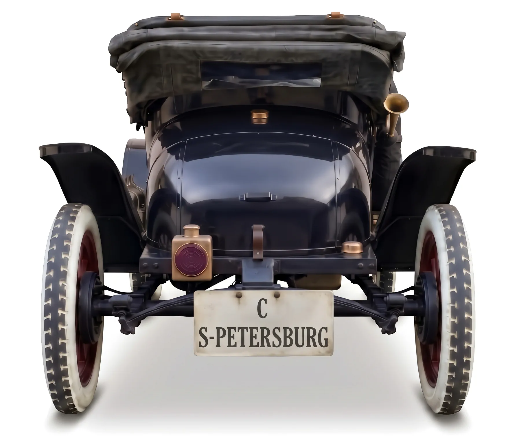 Руссо-Балт С24/55 1912 — старинный автомобиль — белый фон — вид сзади
